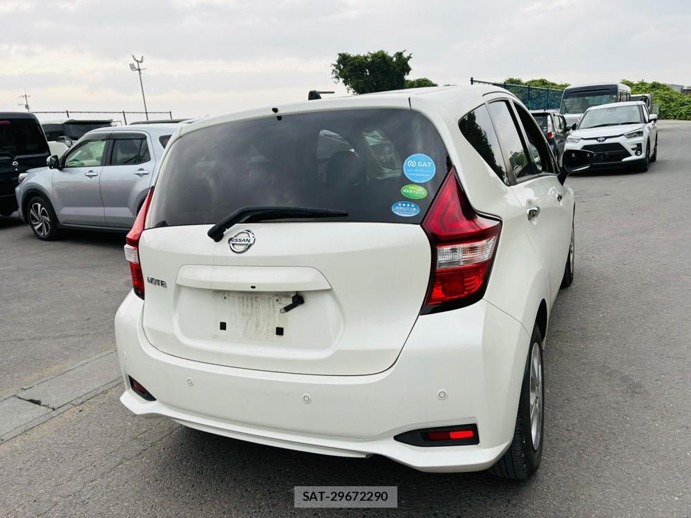 Nissan NOTE 2020-07 8091778-4
