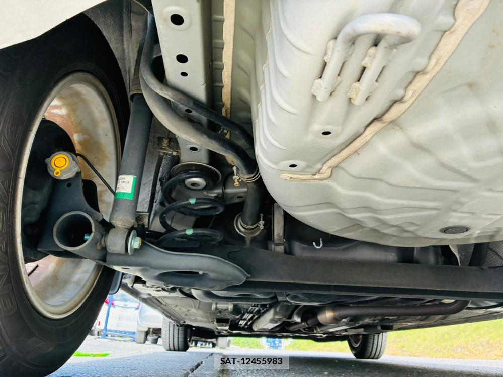 Nissan NOTE 2019-10 8120442-34
