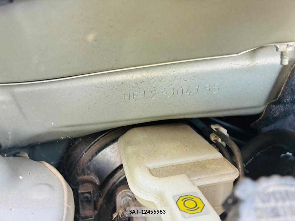 Nissan NOTE 2019-10 8120442-37