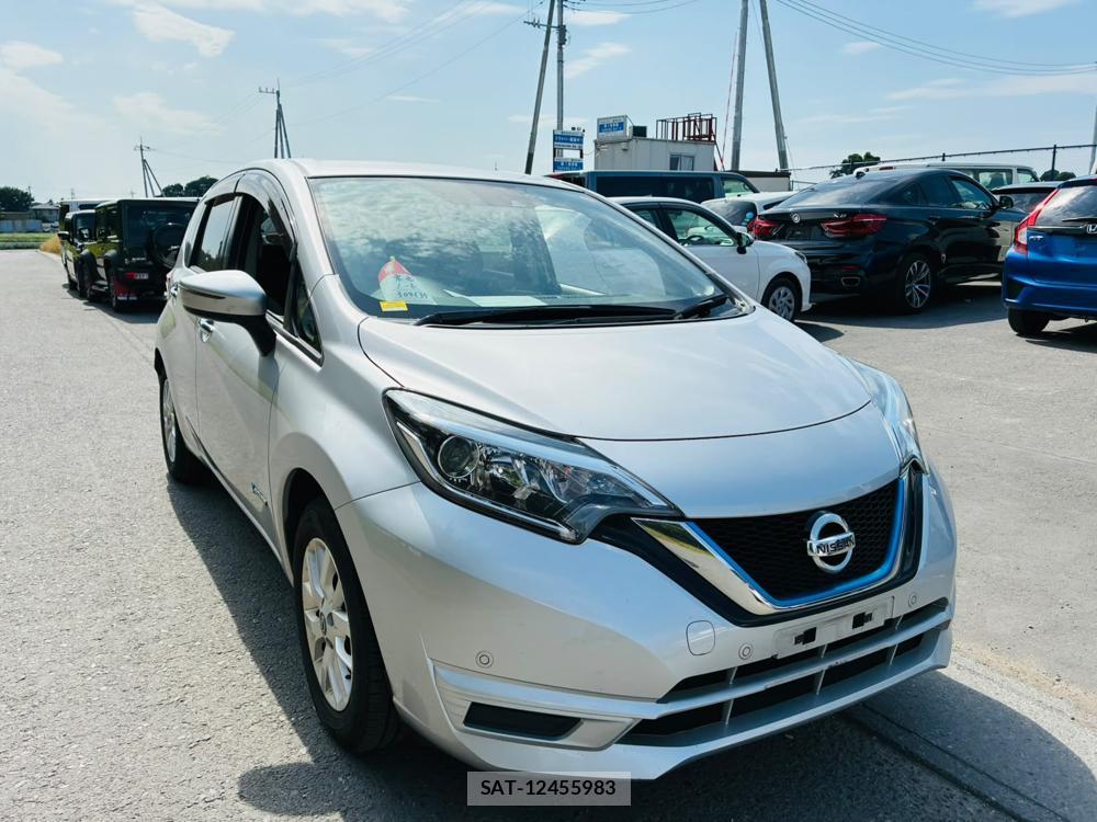 Nissan NOTE 2019-10 8120442-6