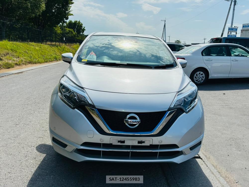Nissan NOTE 2019-10 8120442-7