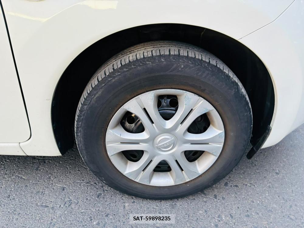 Nissan NOTE 2013-07 8169420-27