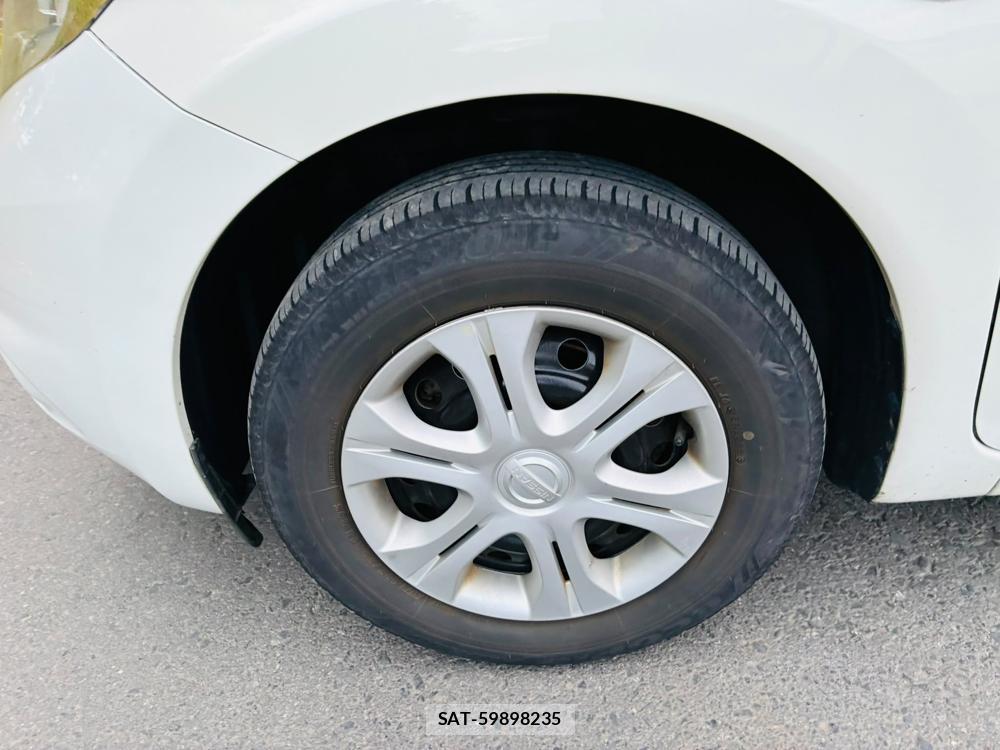 Nissan NOTE 2013-07 8169420-28