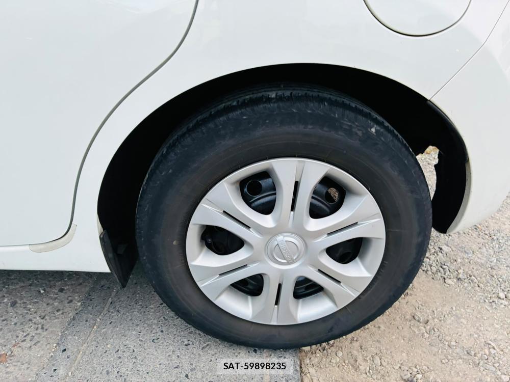 Nissan NOTE 2013-07 8169420-29