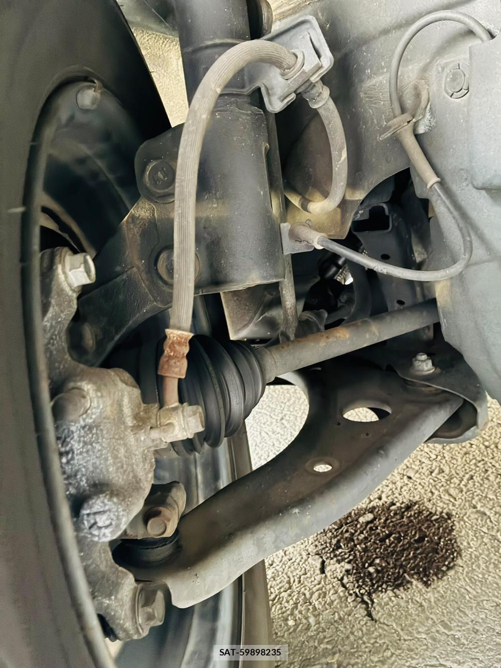 Nissan NOTE 2013-07 8169420-32