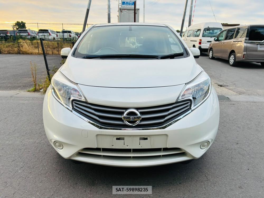 Nissan NOTE 2013-07 8169420-7