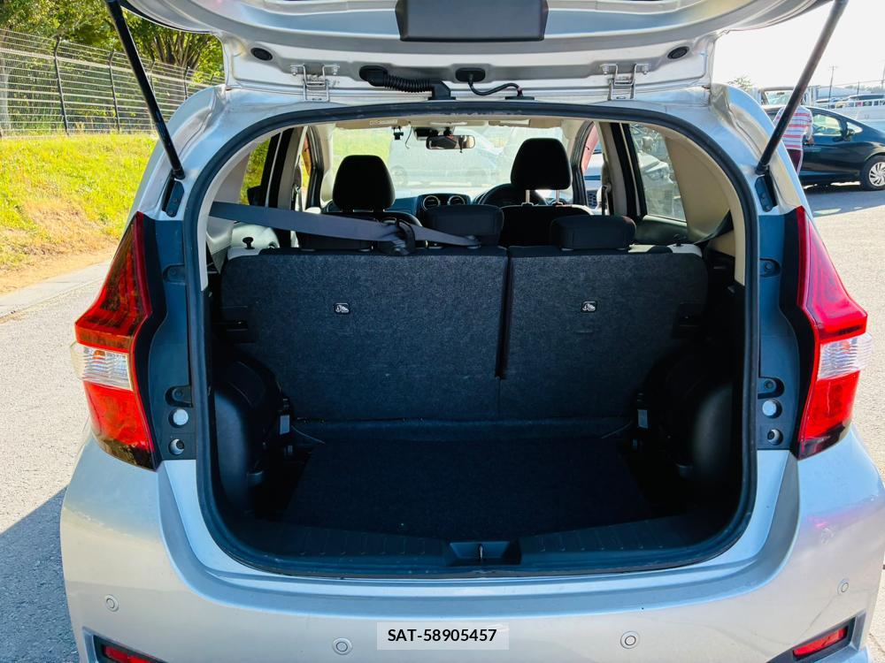 Nissan NOTE 2019-06 7738517-24