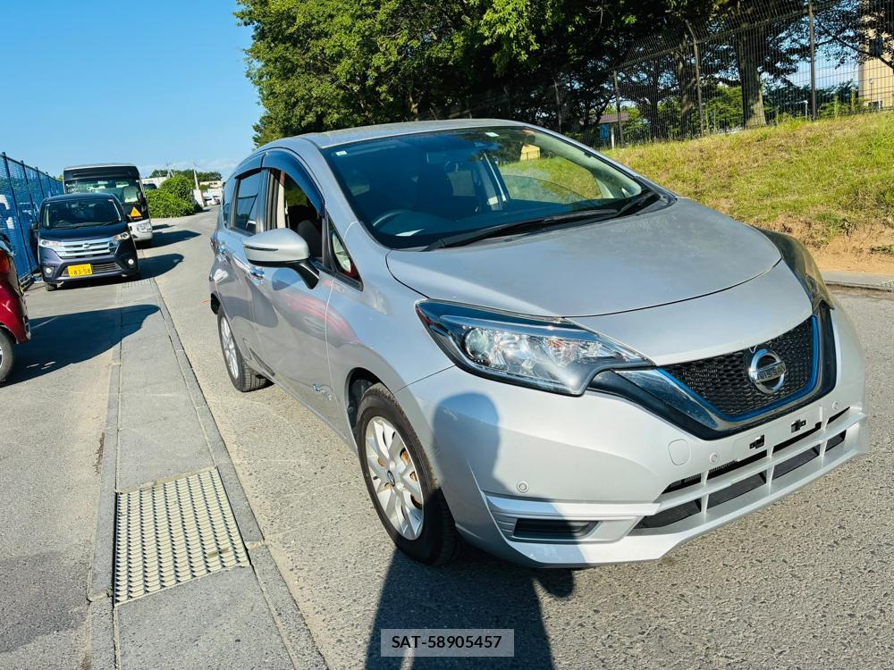 Nissan NOTE 2019-06 7738517-6