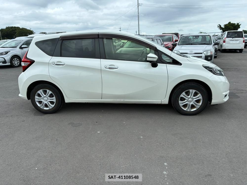 Nissan NOTE 2020-01 8313428-5
