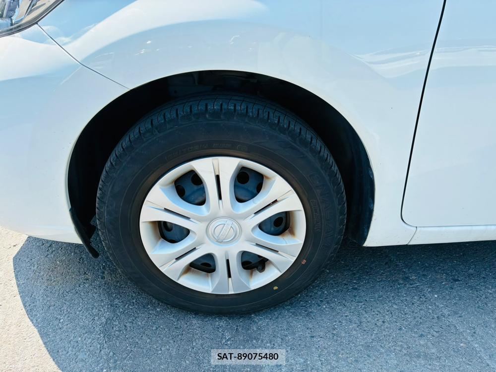 Nissan NOTE 2019-06 8363894-29