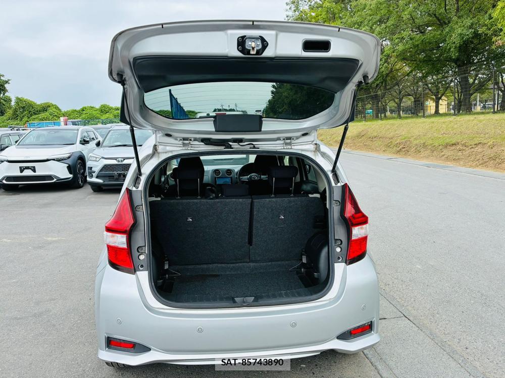 Nissan NOTE 2019-07 8663737-27