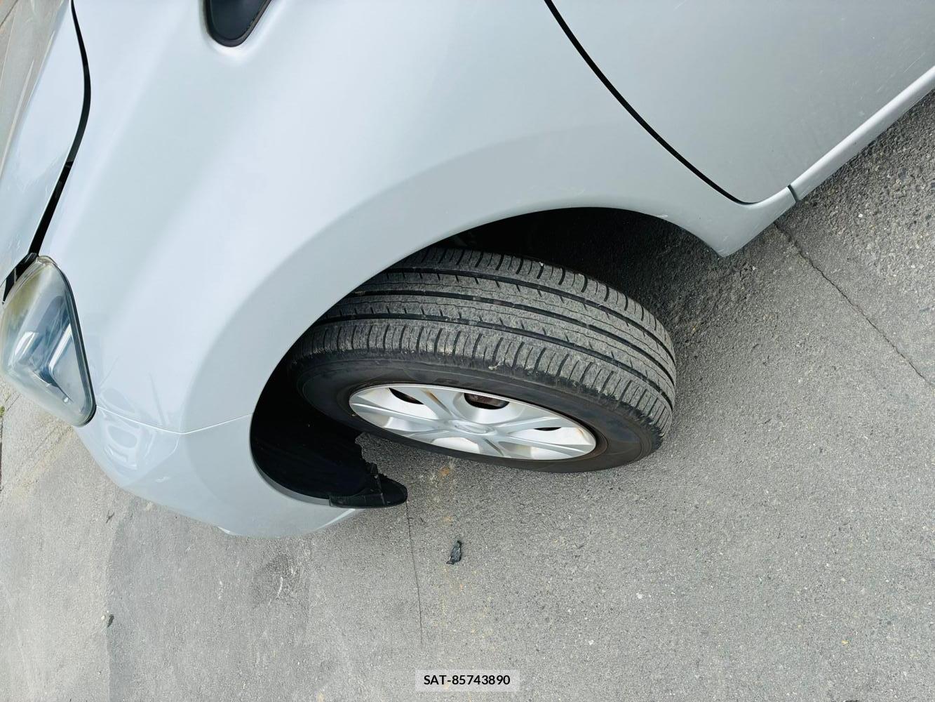 Nissan NOTE 2019-07 8663737-32