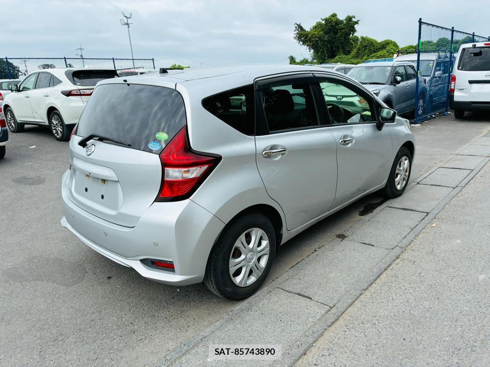 Nissan NOTE 2019-07 8663737-4