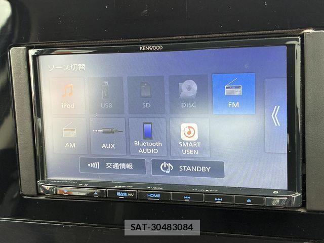 Nissan NOTE 2022-01 1355206-11