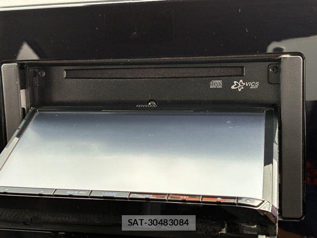 Nissan NOTE 2022-01 1355206-13