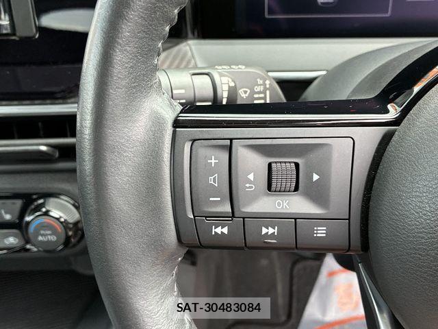 Nissan NOTE 2022-01 1355206-17