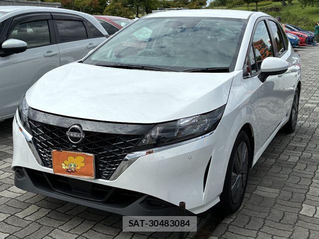 Nissan NOTE 2022-01 1355206-1