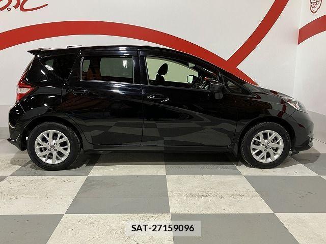 Nissan NOTE 2018-03 3773262-7