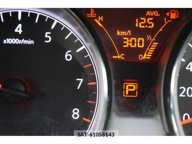 Nissan NOTE 2014-04 4372146-10