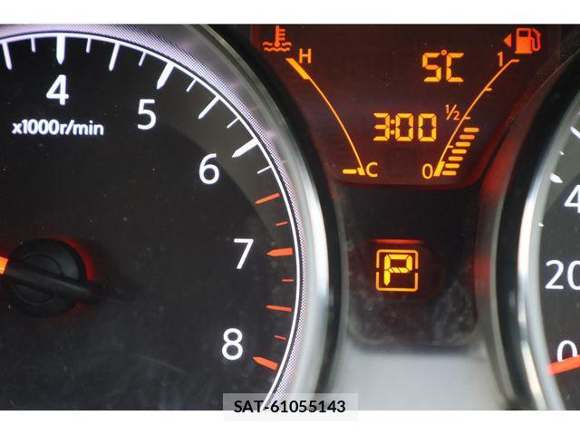 Nissan NOTE 2014-04 4372146-12