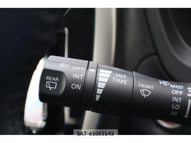 Nissan NOTE 2014-04 4372146-16