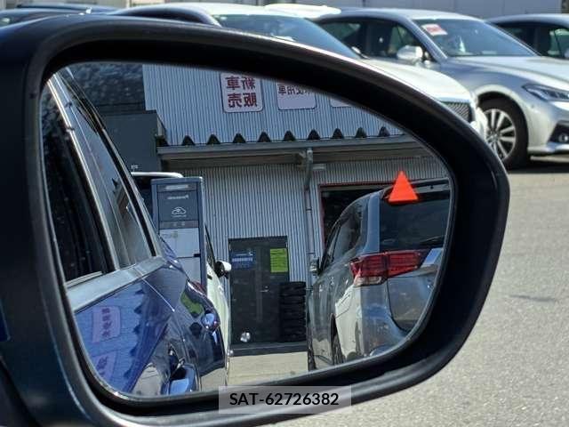 Nissan NOTE 2021-06 6217866-15