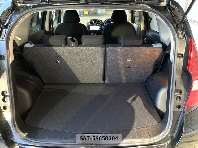 Nissan NOTE 2018-11 6265368-9