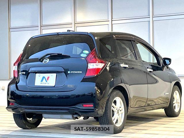 Nissan NOTE 2018-11 6265368-16