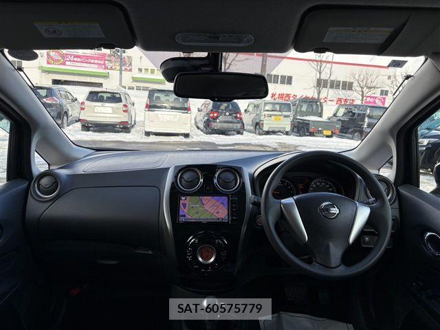 Nissan NOTE 2015-06 6277006-14