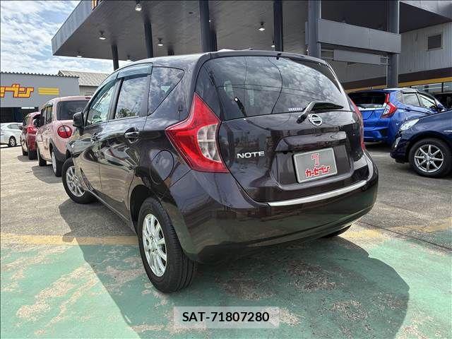 Nissan NOTE 2013-06 6613824-1
