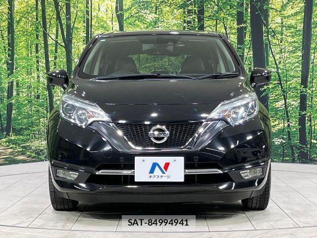 Nissan NOTE 2017-06 6677270-13