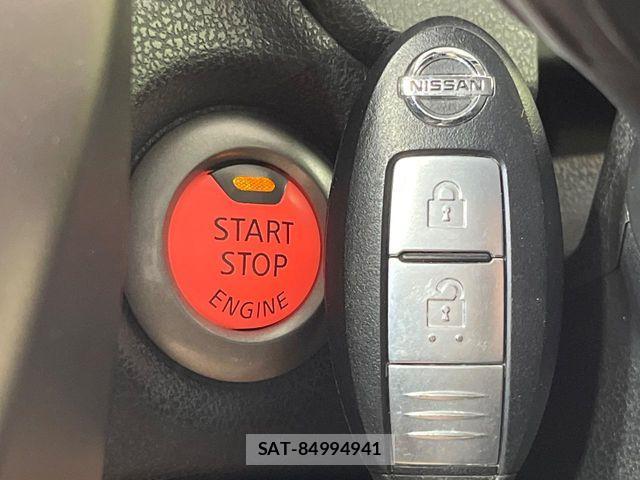 Nissan NOTE 2017-06 6677270-6