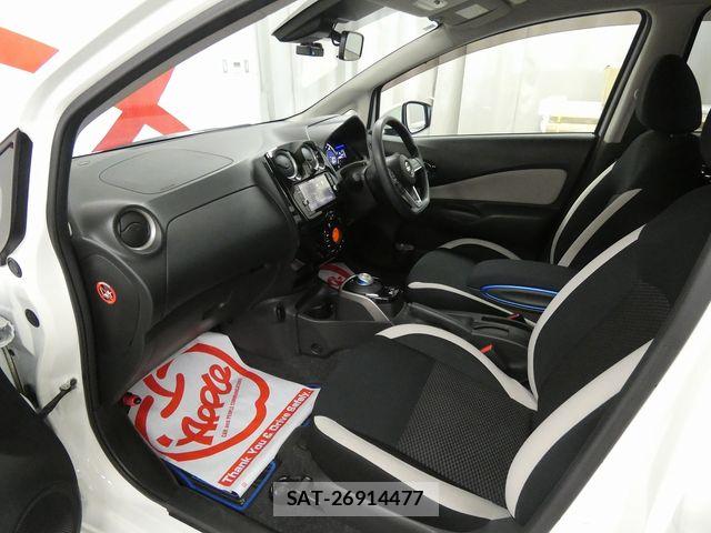 Nissan NOTE 2018-06 6752708-19