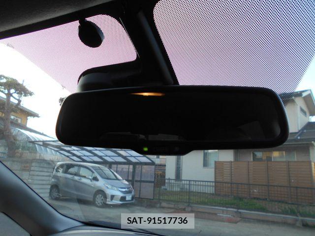 Nissan NOTE 2015-06 6816284-19