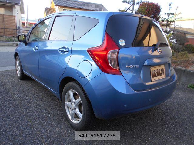 Nissan NOTE 2015-06 6816284-5