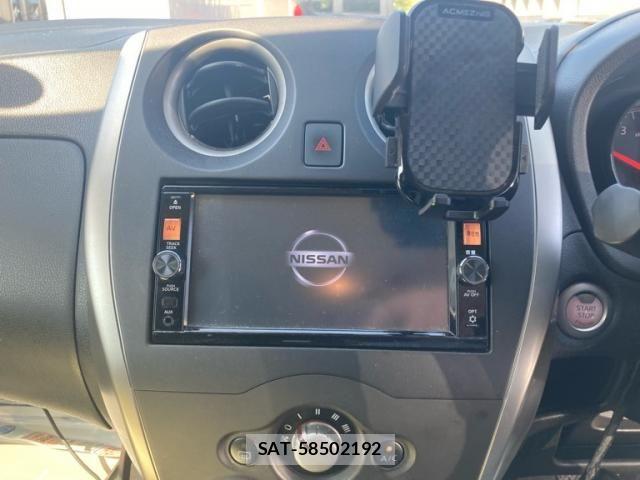 Nissan NOTE 2015-09 6910485-16