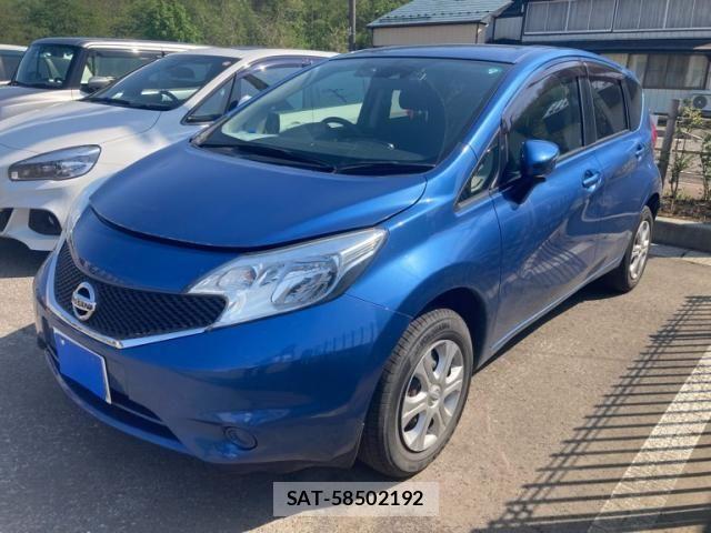 Nissan NOTE 2015-09 6910485-1