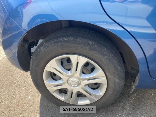 Nissan NOTE 2015-09 6910485-4