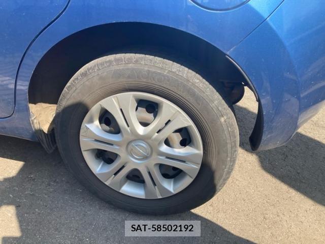 Nissan NOTE 2015-09 6910485-5