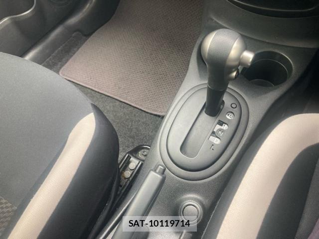 Nissan NOTE 2018-08 6910484-16
