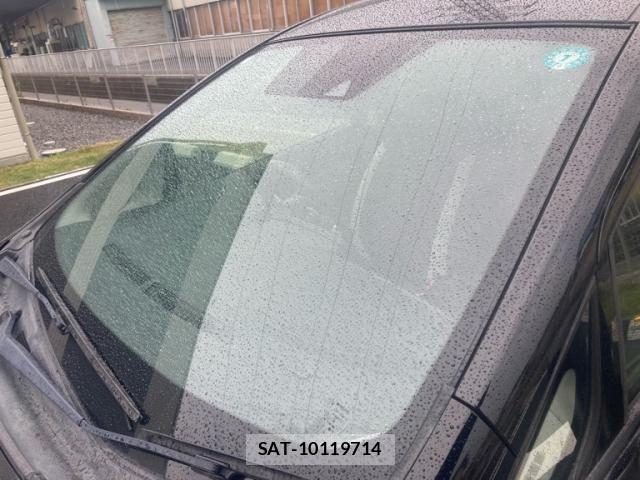 Nissan NOTE 2018-08 6910484-3