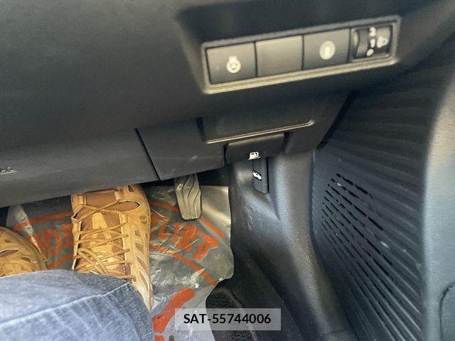 Nissan NOTE 2023-06 6910482-16