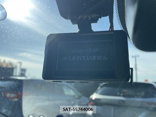 Nissan NOTE 2023-06 6910482-18