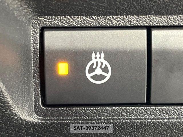 Nissan NOTE 2021-04 6910480-5