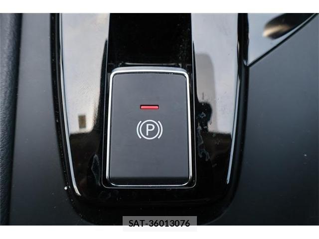 Nissan NOTE 2023-04 6910476-18