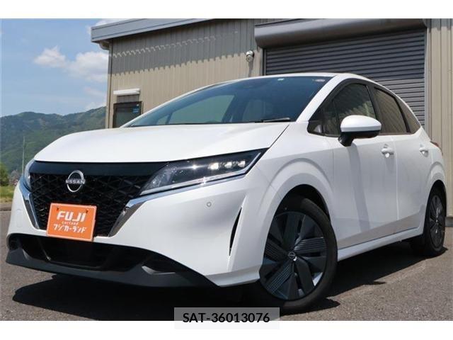 Nissan NOTE 2023-04 6910476-26
