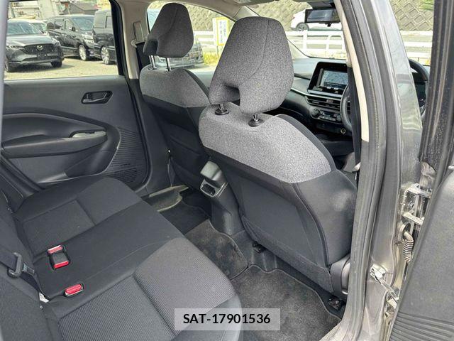 Nissan NOTE 2022-03 6996494-13