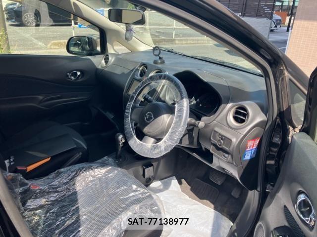 Nissan NOTE 2013-06 6996497-8