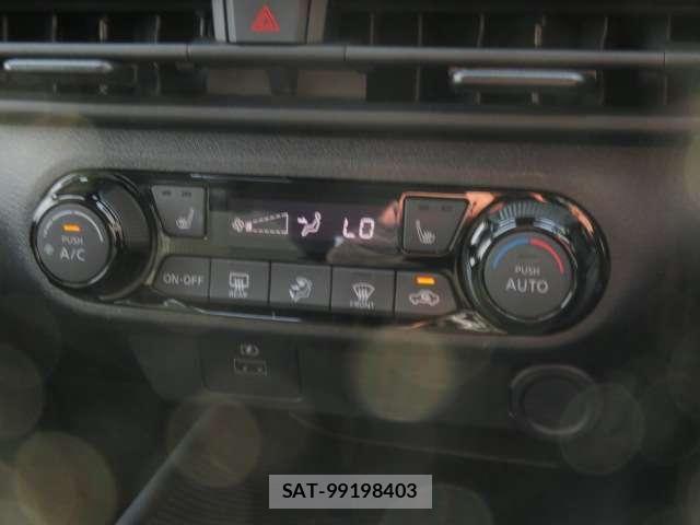 Nissan NOTE 2021-11 7059996-13