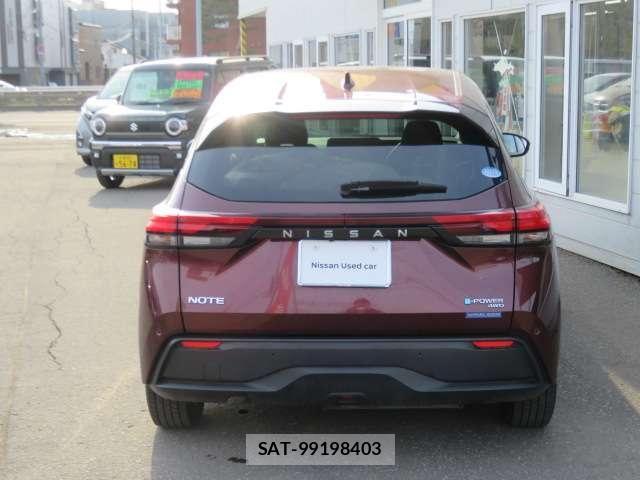 Nissan NOTE 2021-11 7059996-22